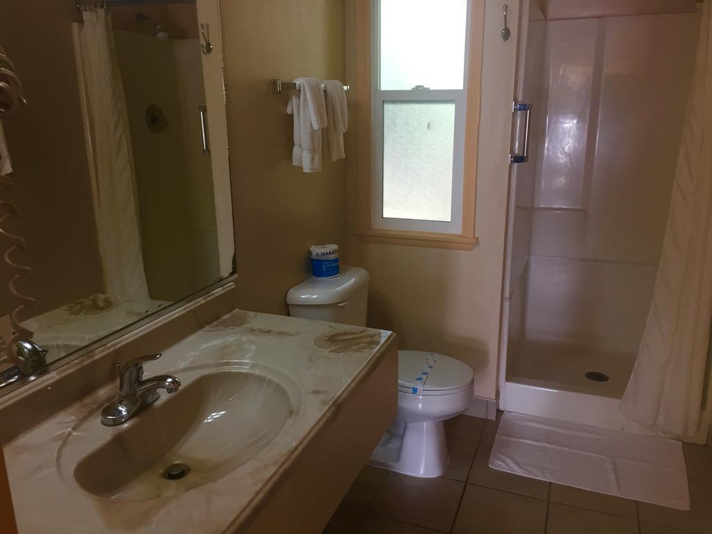 Paradise Inn الغرفة الصورة